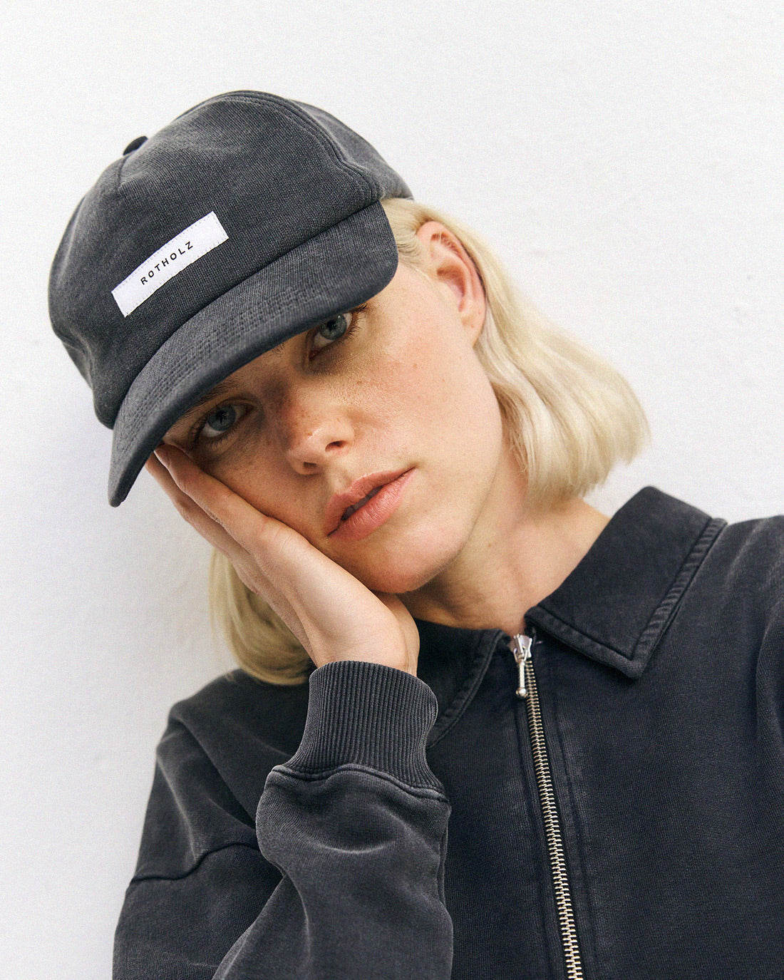 Fleece Floppy Cap Organic Cotton - Washed Black