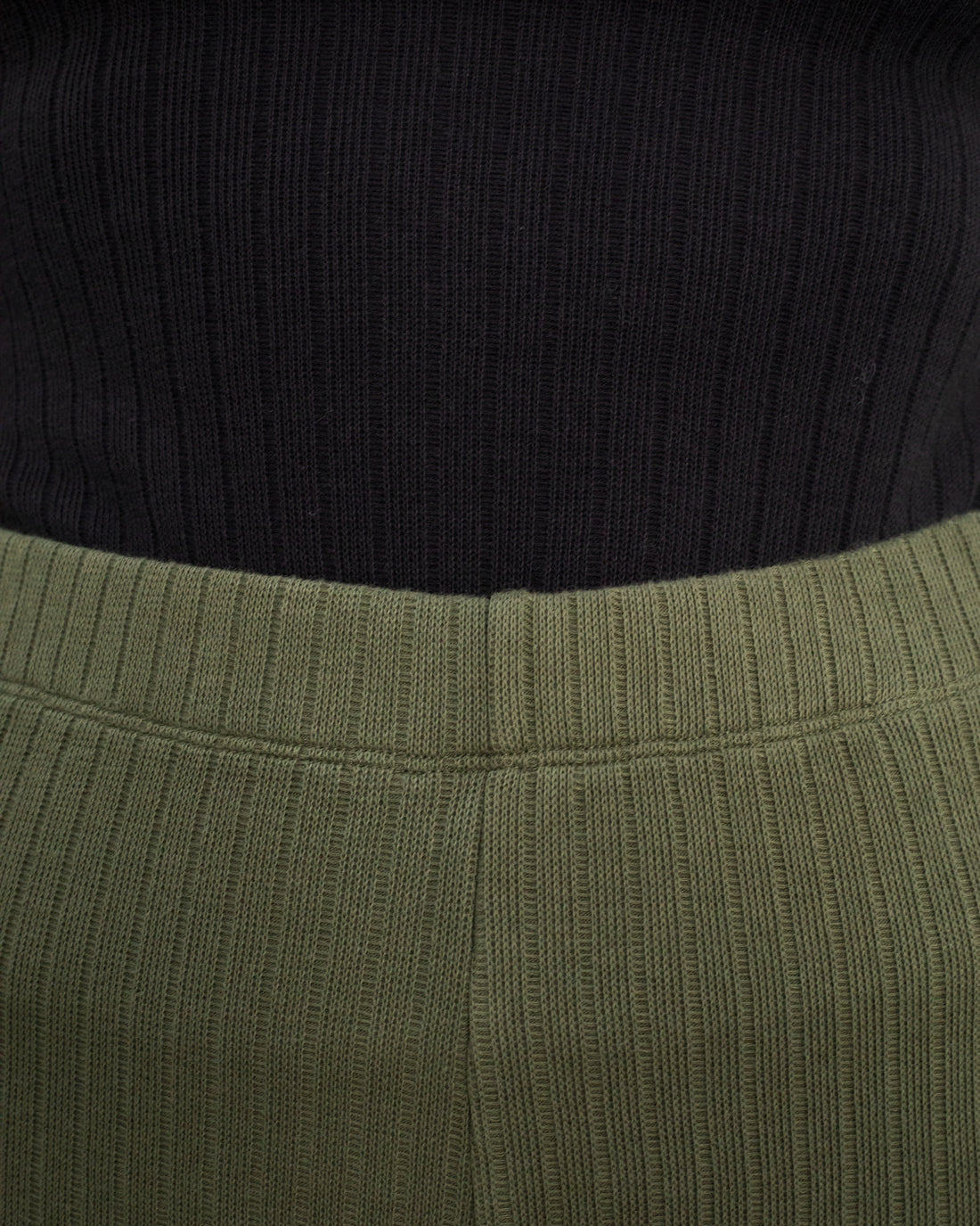 Heavy ribbed trousers, organic cotton - green