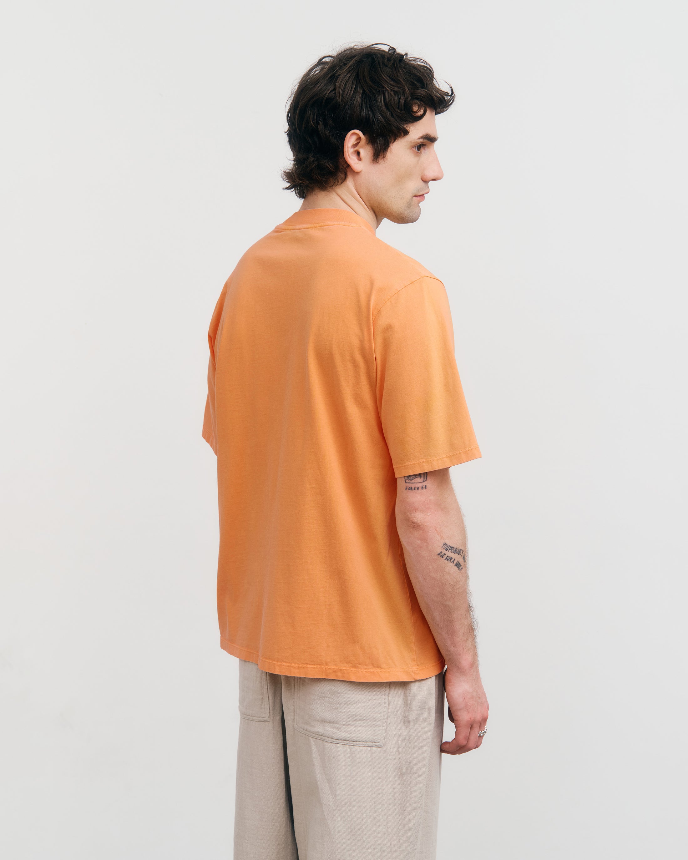 T-Shirt with Wide Collar - Orange