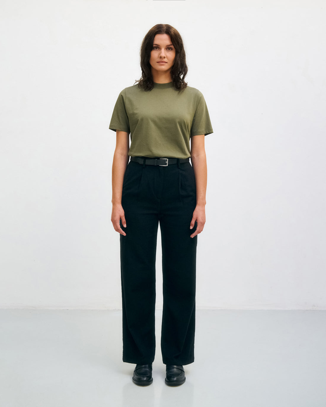 T-shirt with wide collar, organic cotton - dark green