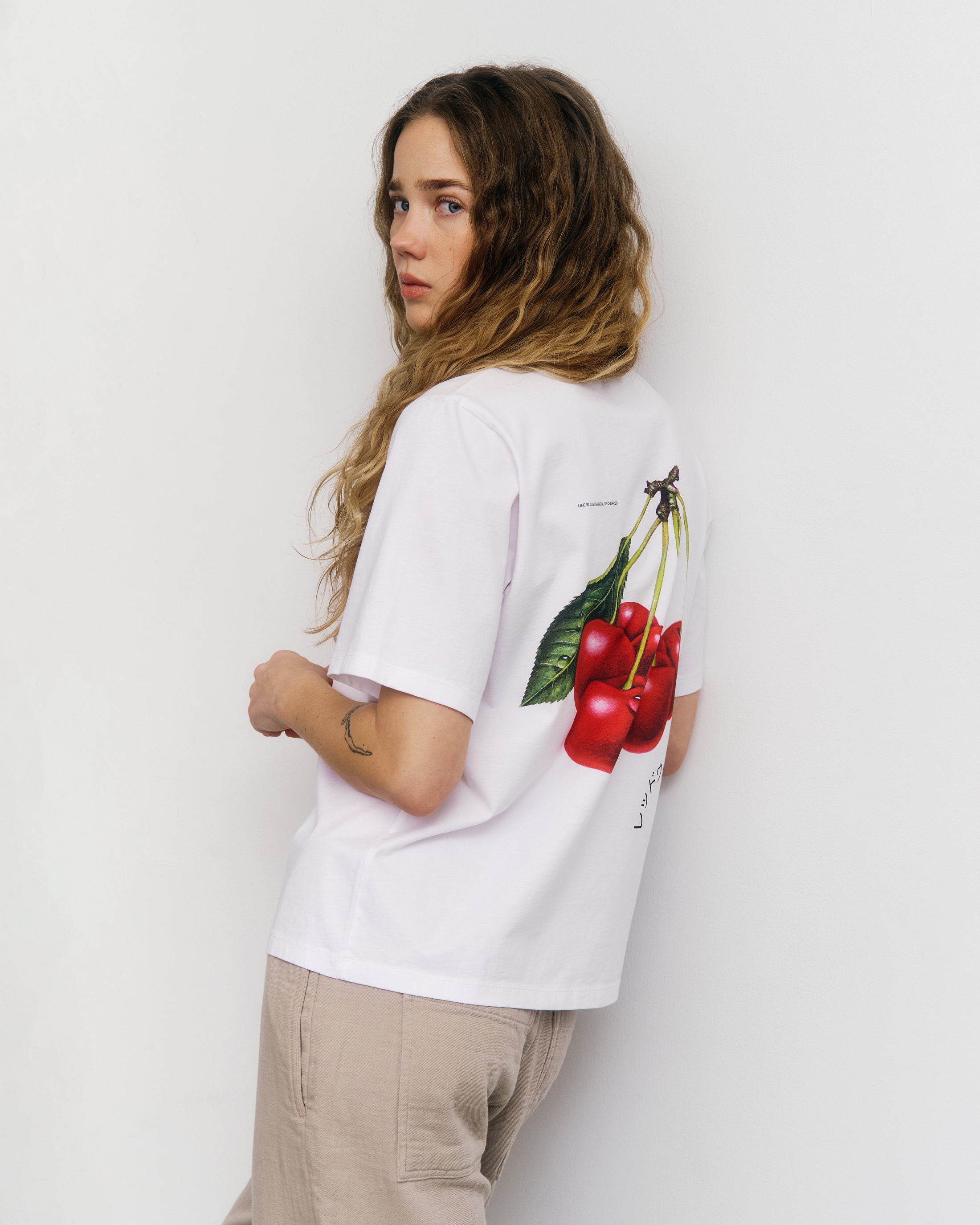 Cherry Print T-Shirt Bio Baumwolle - Weiß