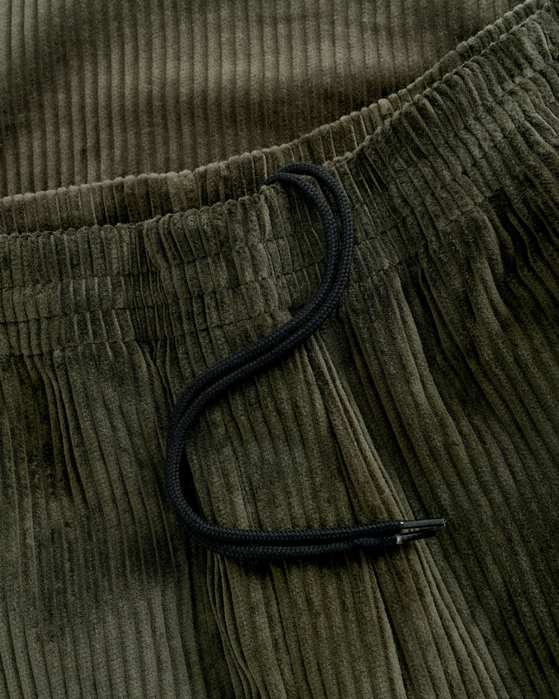 Wide-leg corduroy trousers, organic cotton - dark green