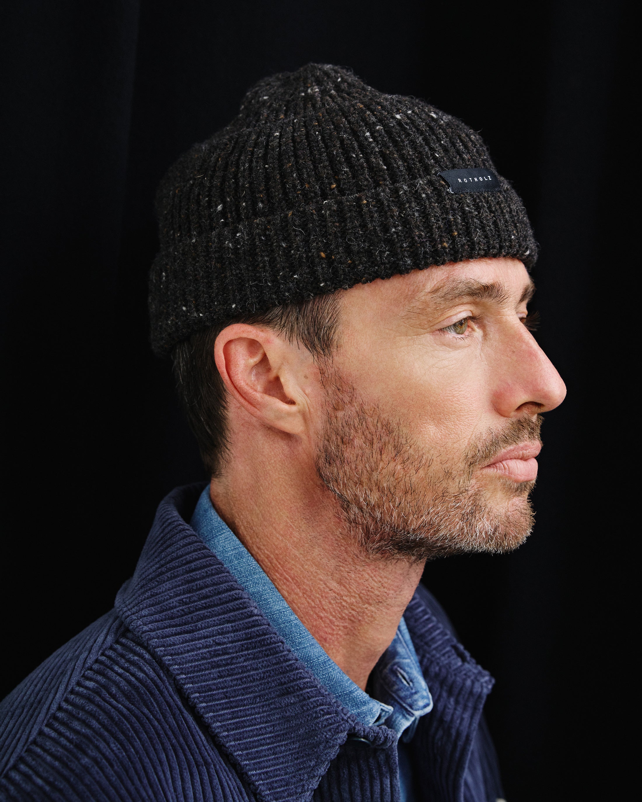 Cropped Ribbed Beanie Merino Wool - Speckled Black FW26
