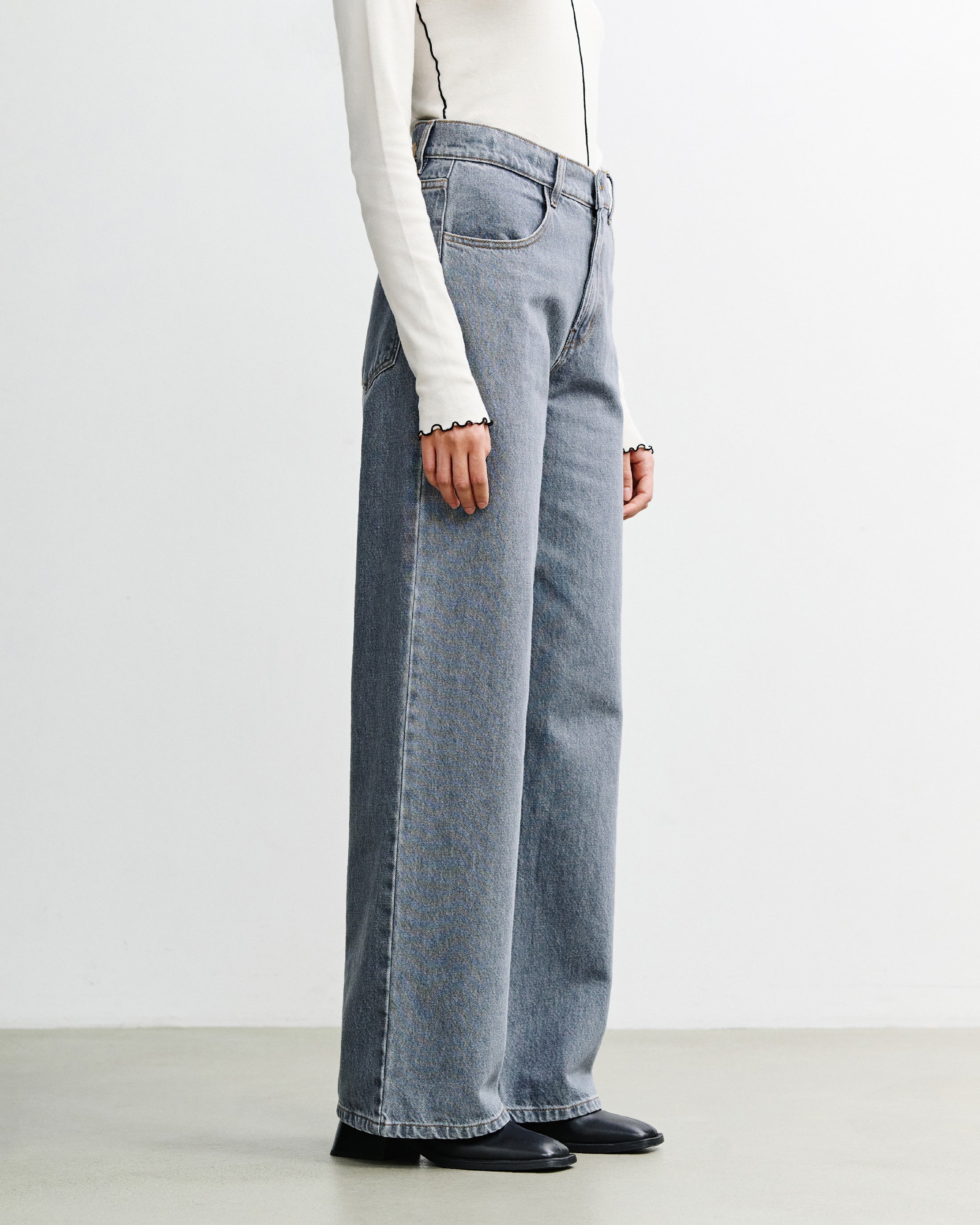 Flared Leg Organic Cotton Jeans - Grey