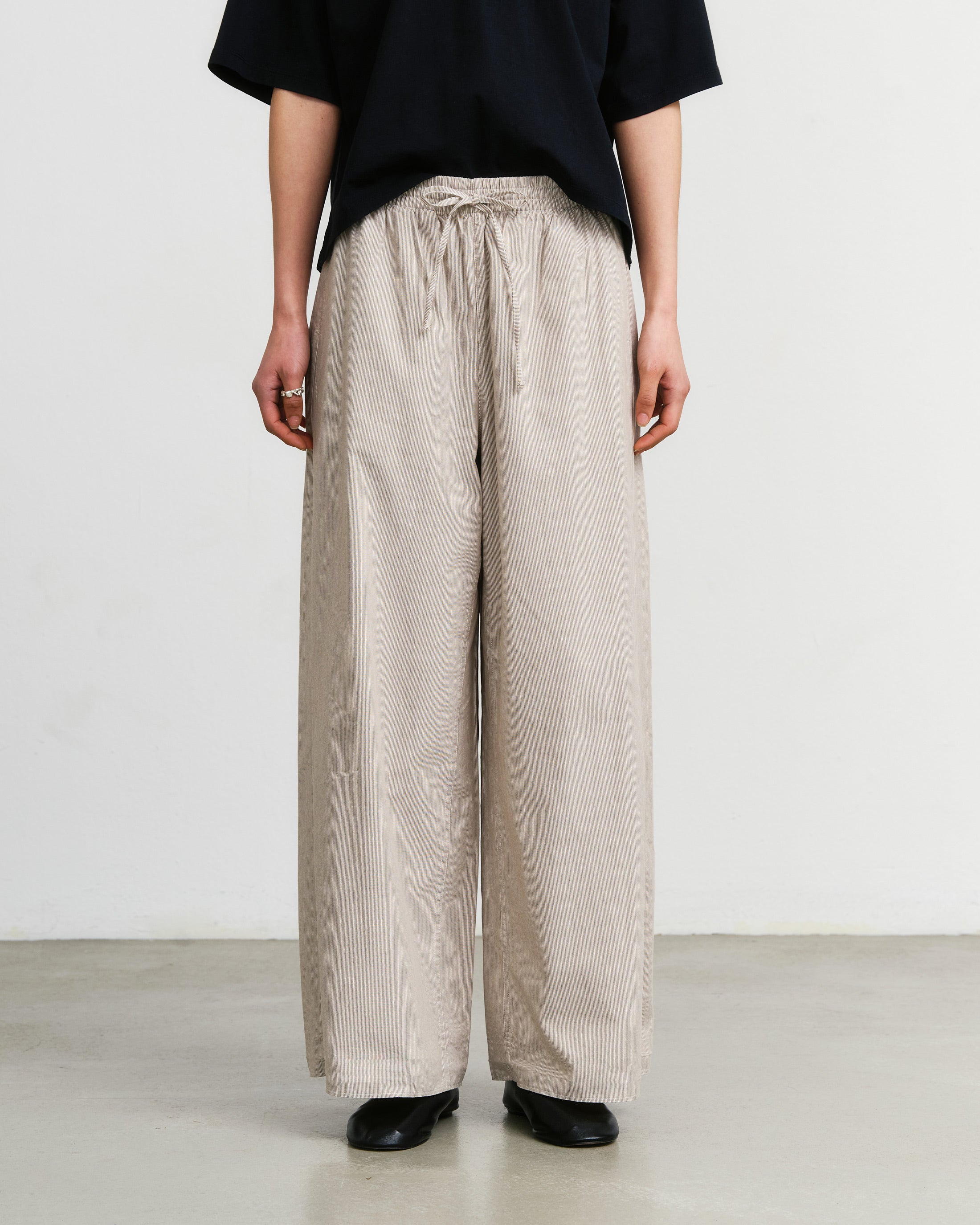 Leichte Schlaghose Bio Baumwolle - Beige Gestreift