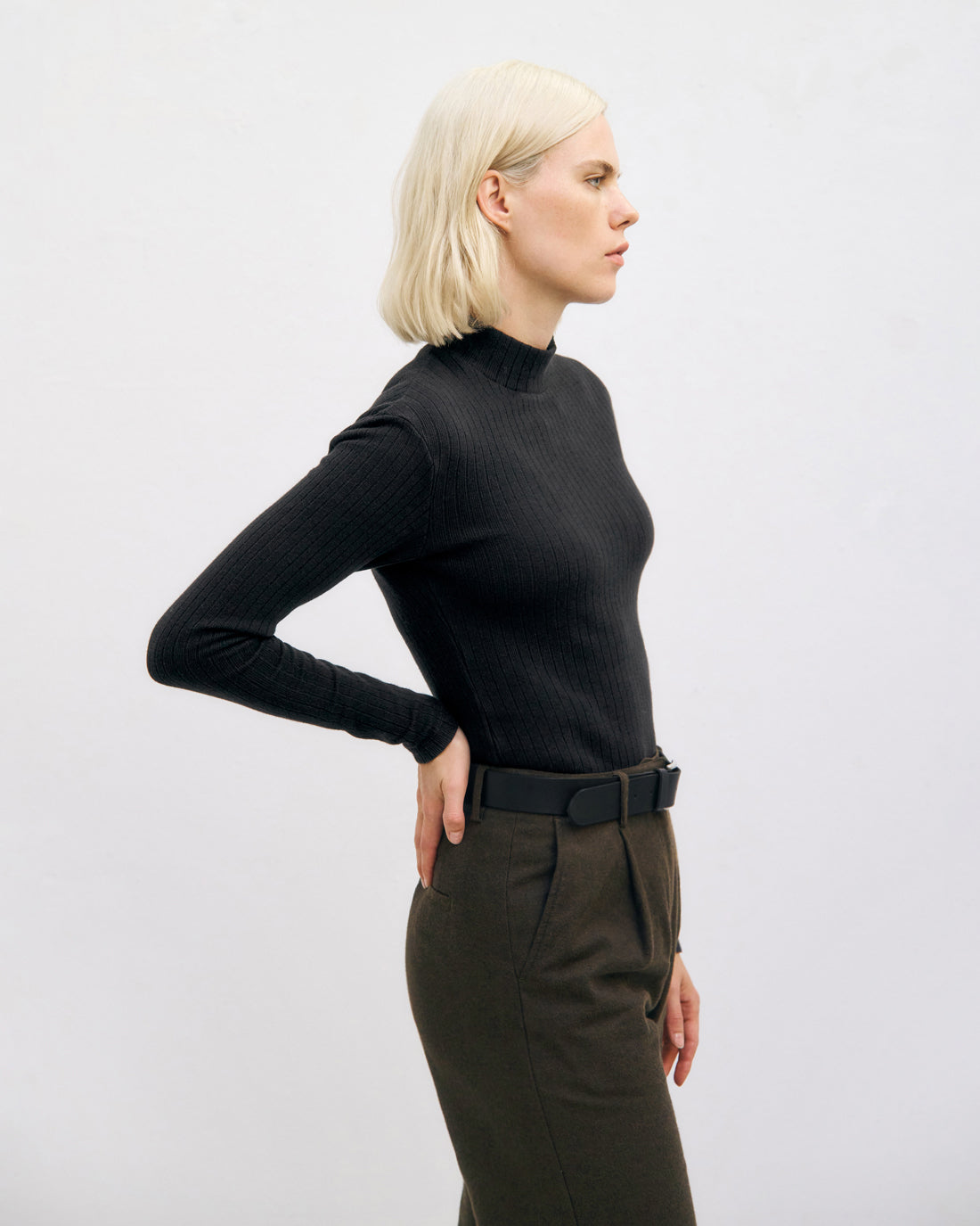 Organic Cotton Mockneck Longsleeve - Black