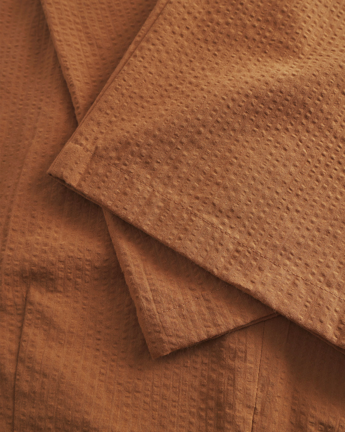 Sleeveless seersucker jumpsuit, organic cotton - Caramel