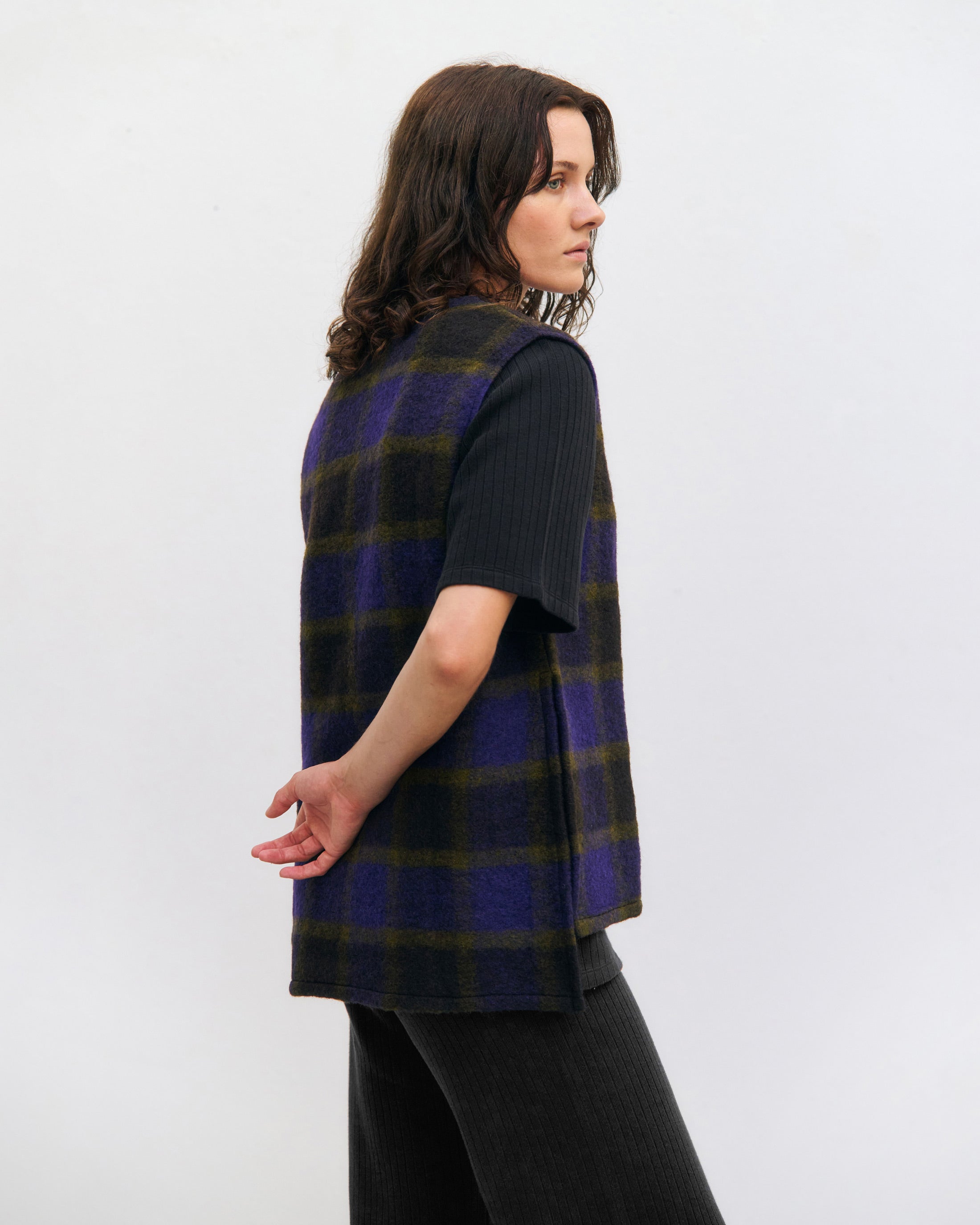 Long vest organic wool blend - purple checkered