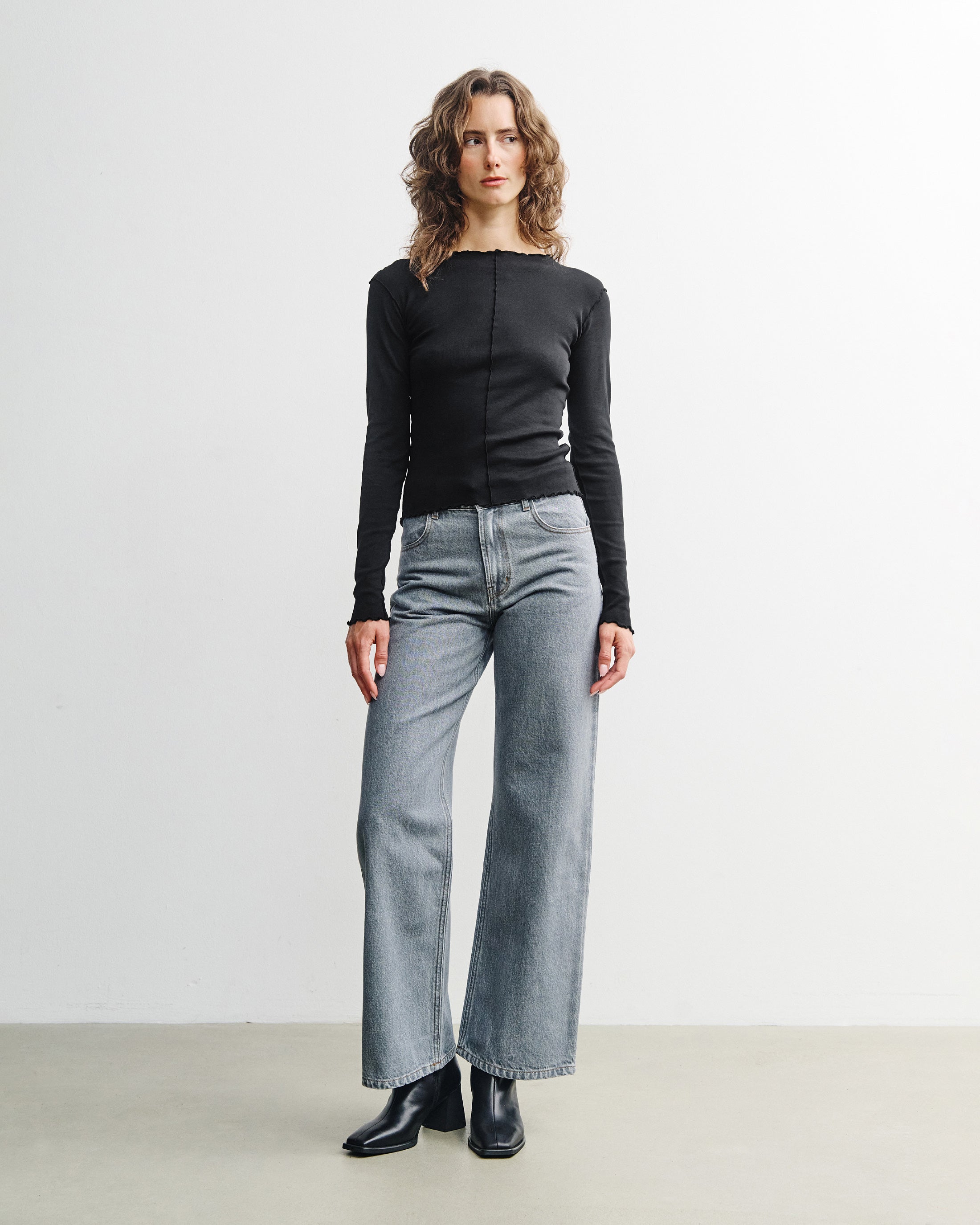 Pin-Tucked Long-Sleeve Organic Cotton - Black