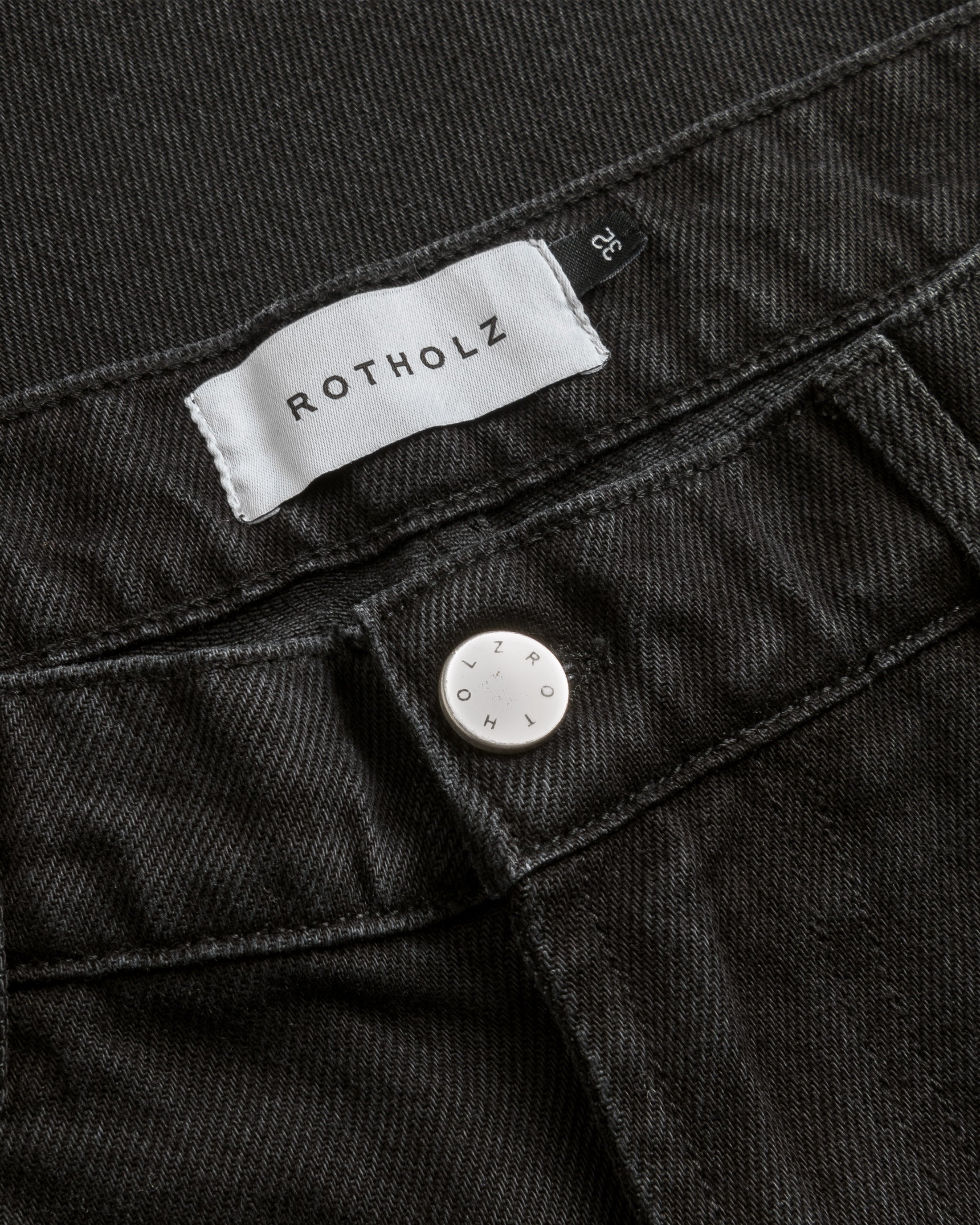 Straight Leg Organic Cotton Jeans - Black
