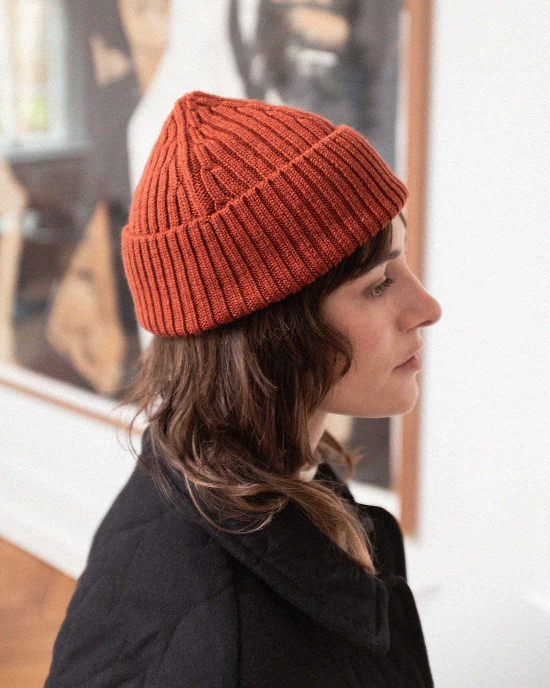 Short Merino Wool Ribbed Beanie - Red