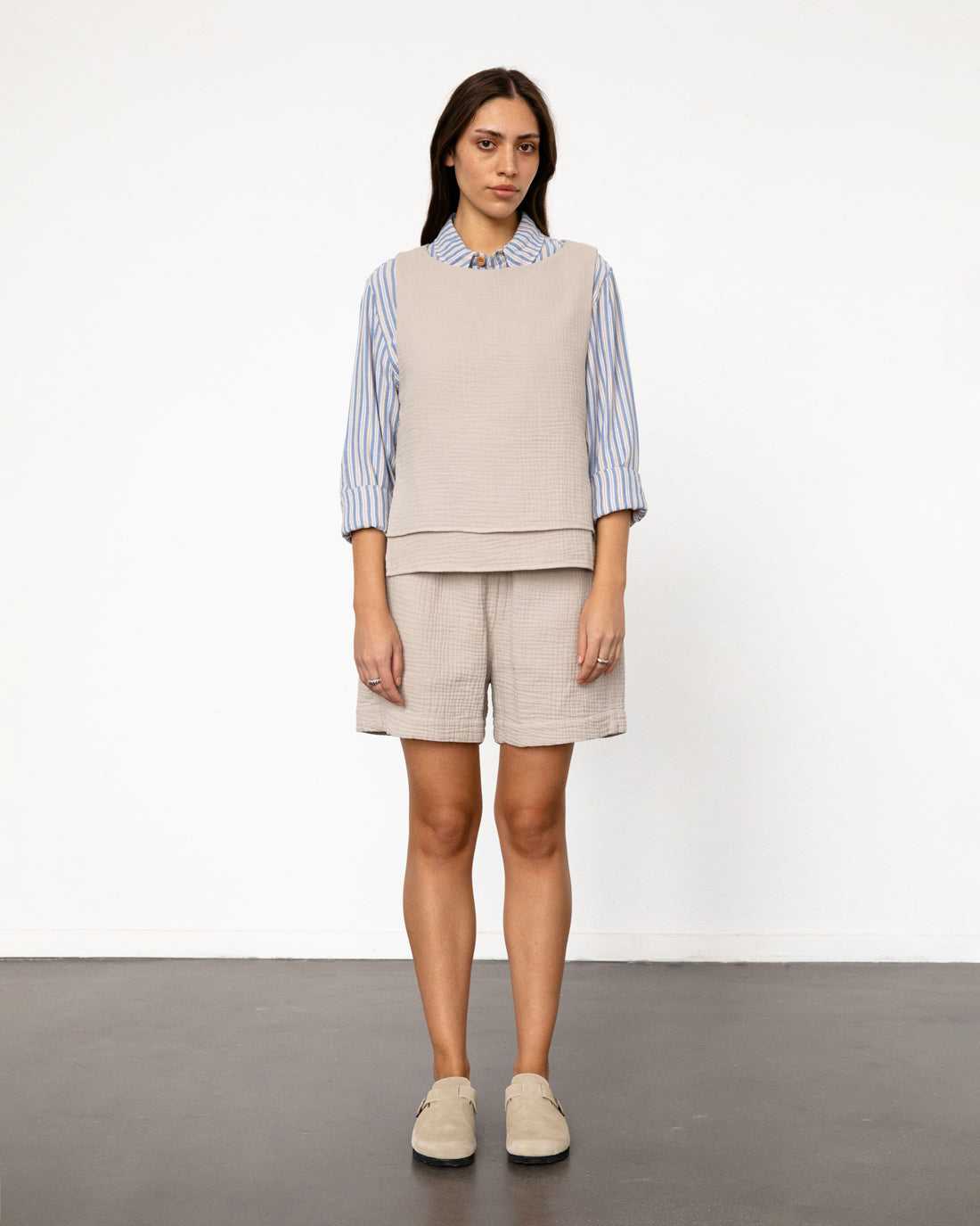 Short muslin trousers, organic cotton - Sand