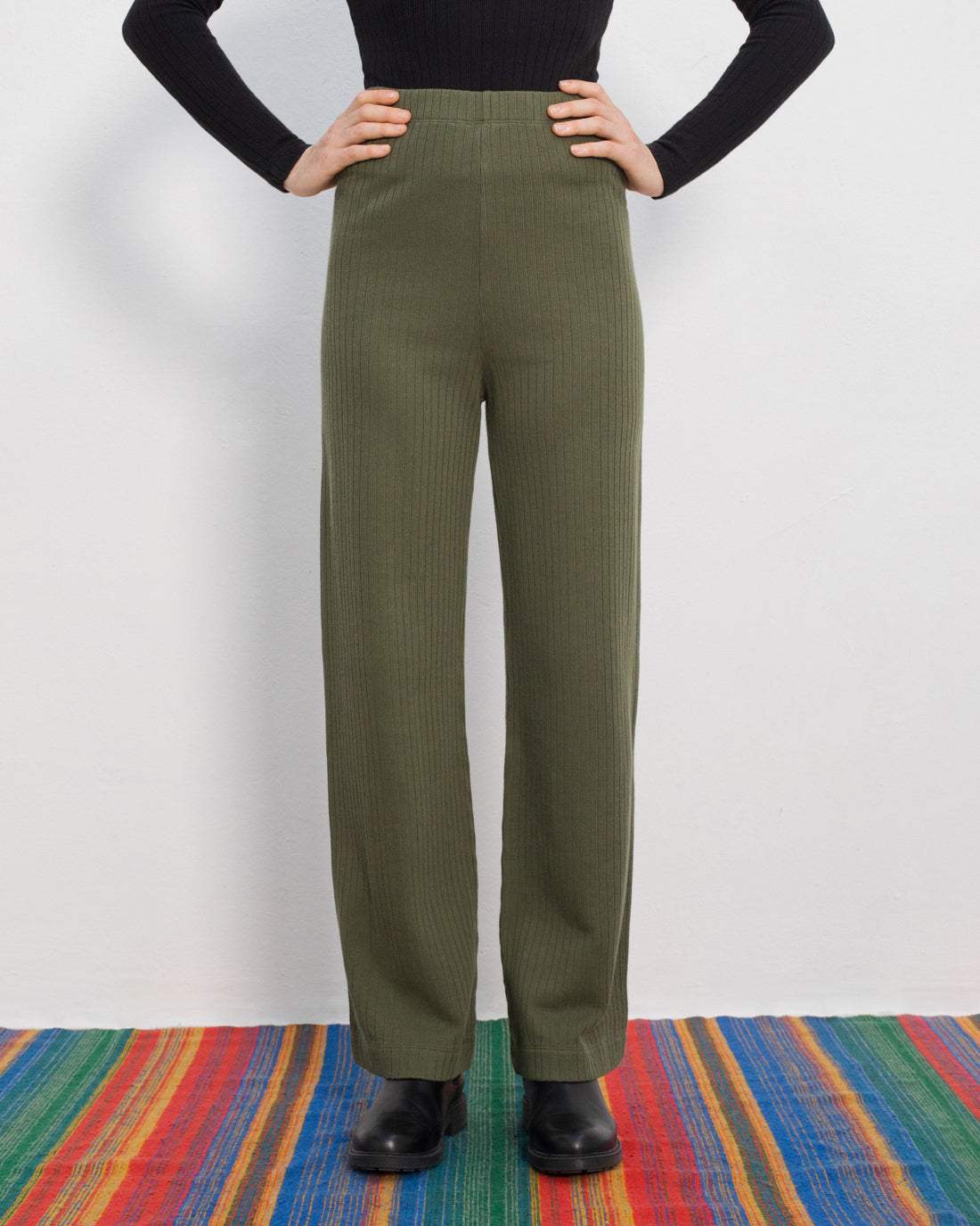 Heavy ribbed trousers, organic cotton - green