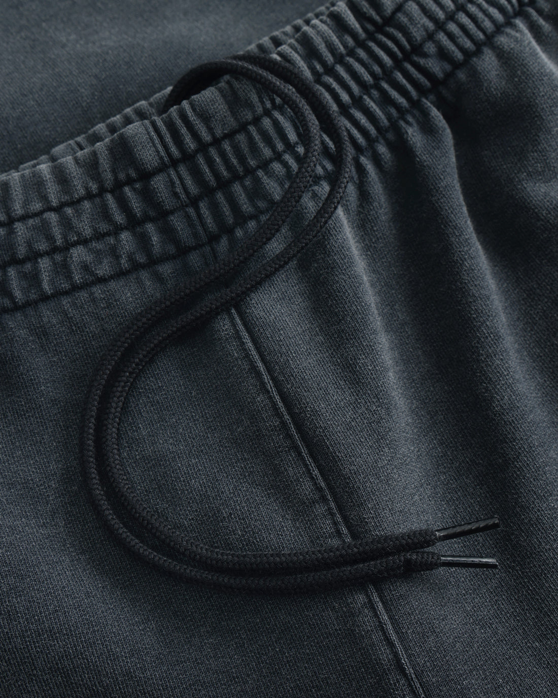 Wide-leg sweatpants with pleats, organic cotton - washed black