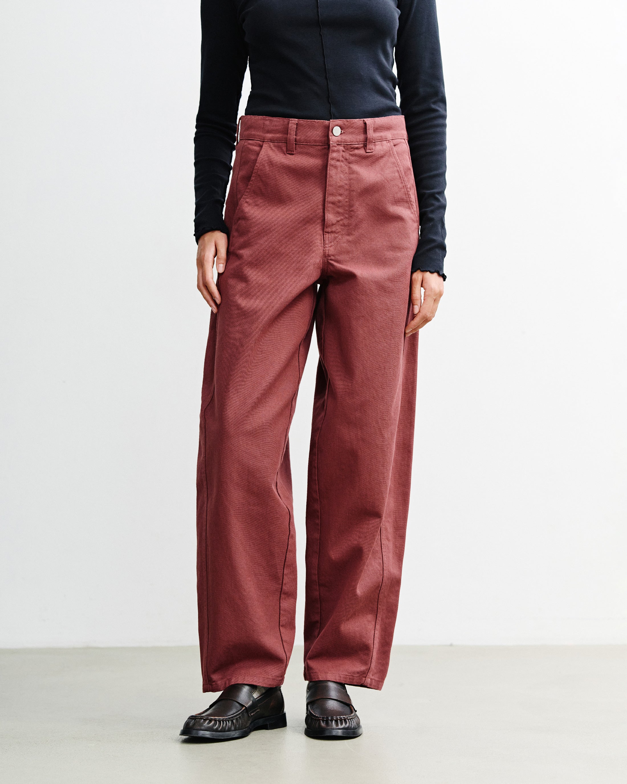 Organic Cotton Barrel-Leg Trousers - Red