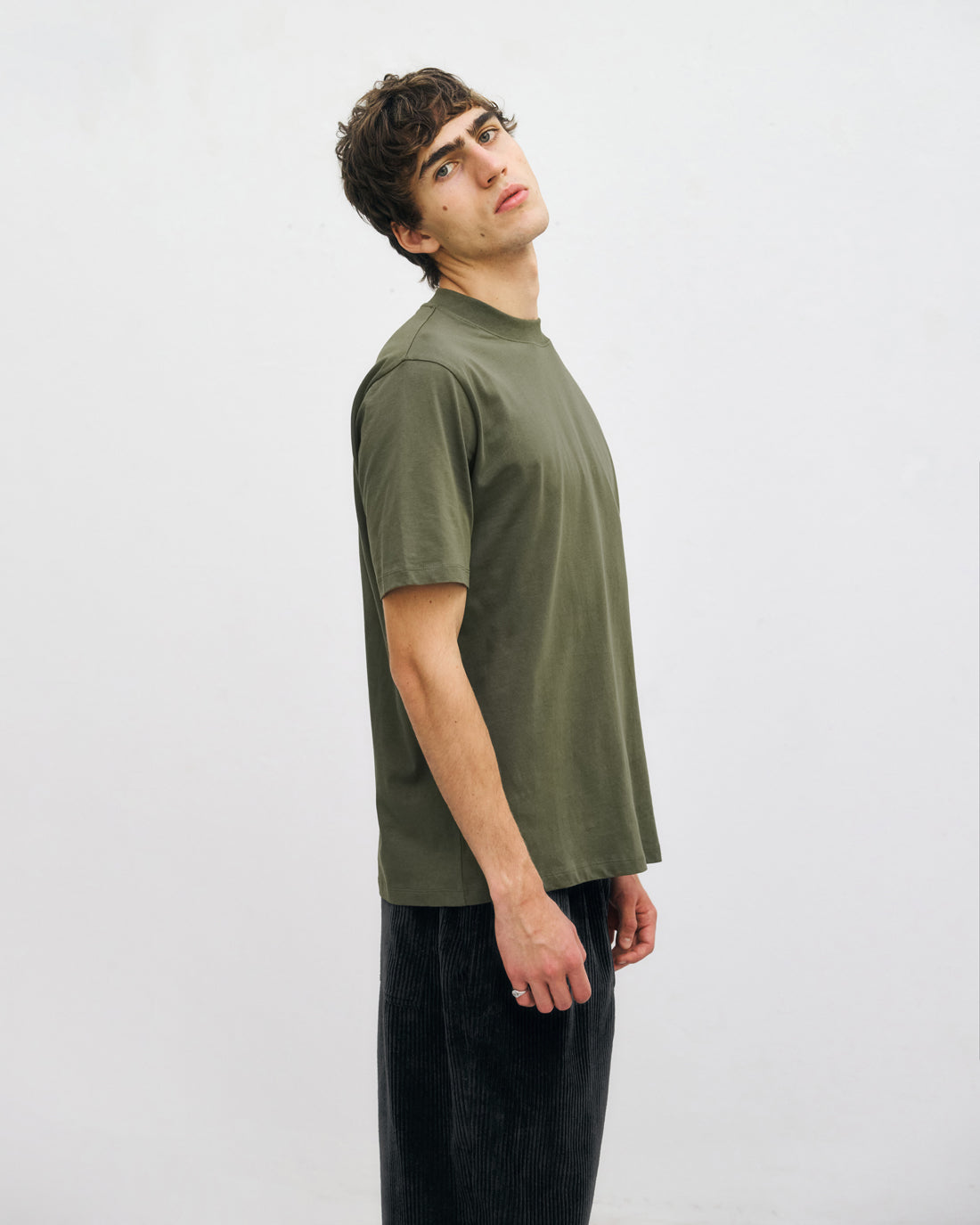 T-shirt with wide collar, organic cotton - dark green