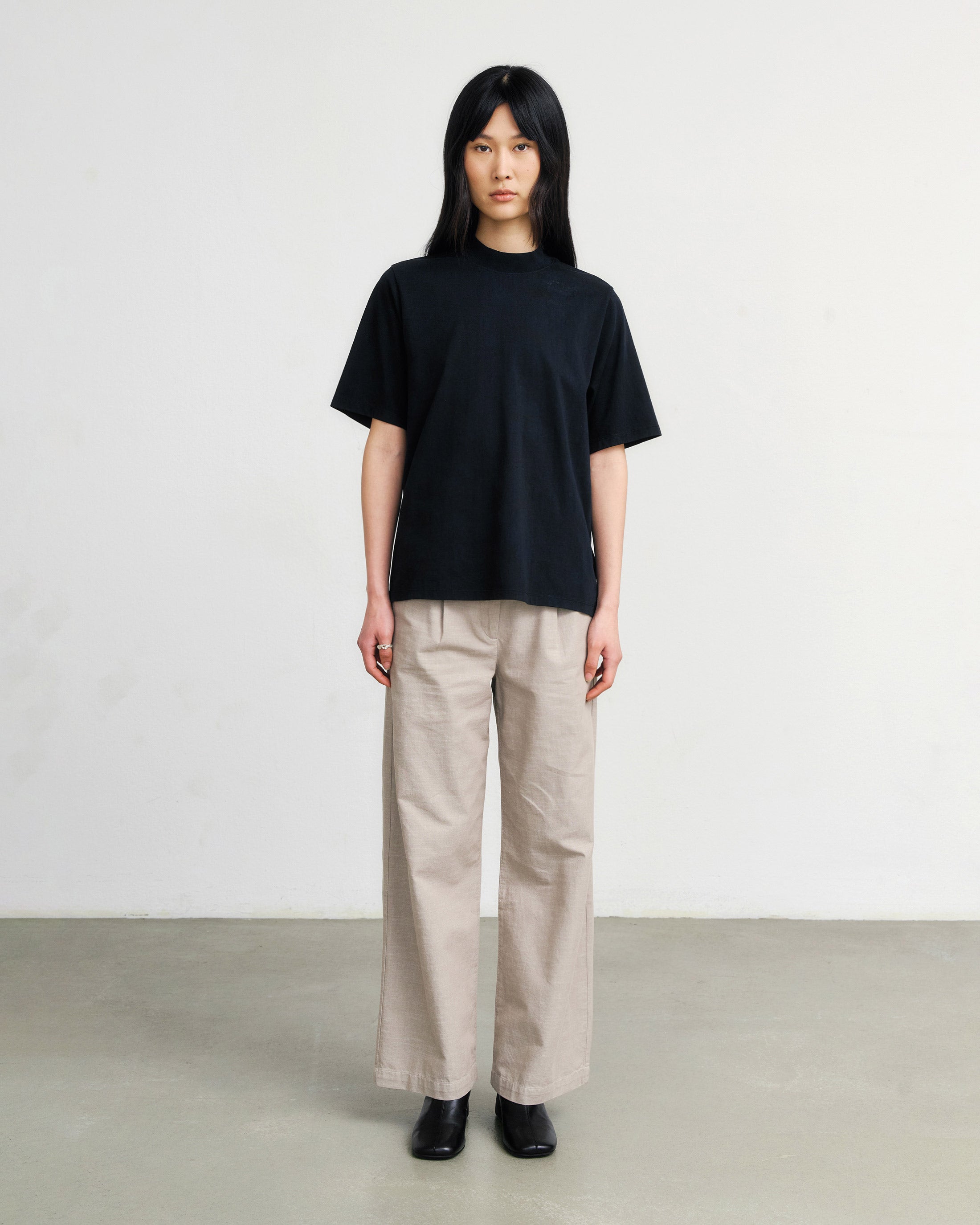 Big Collar T-Shirt - Black