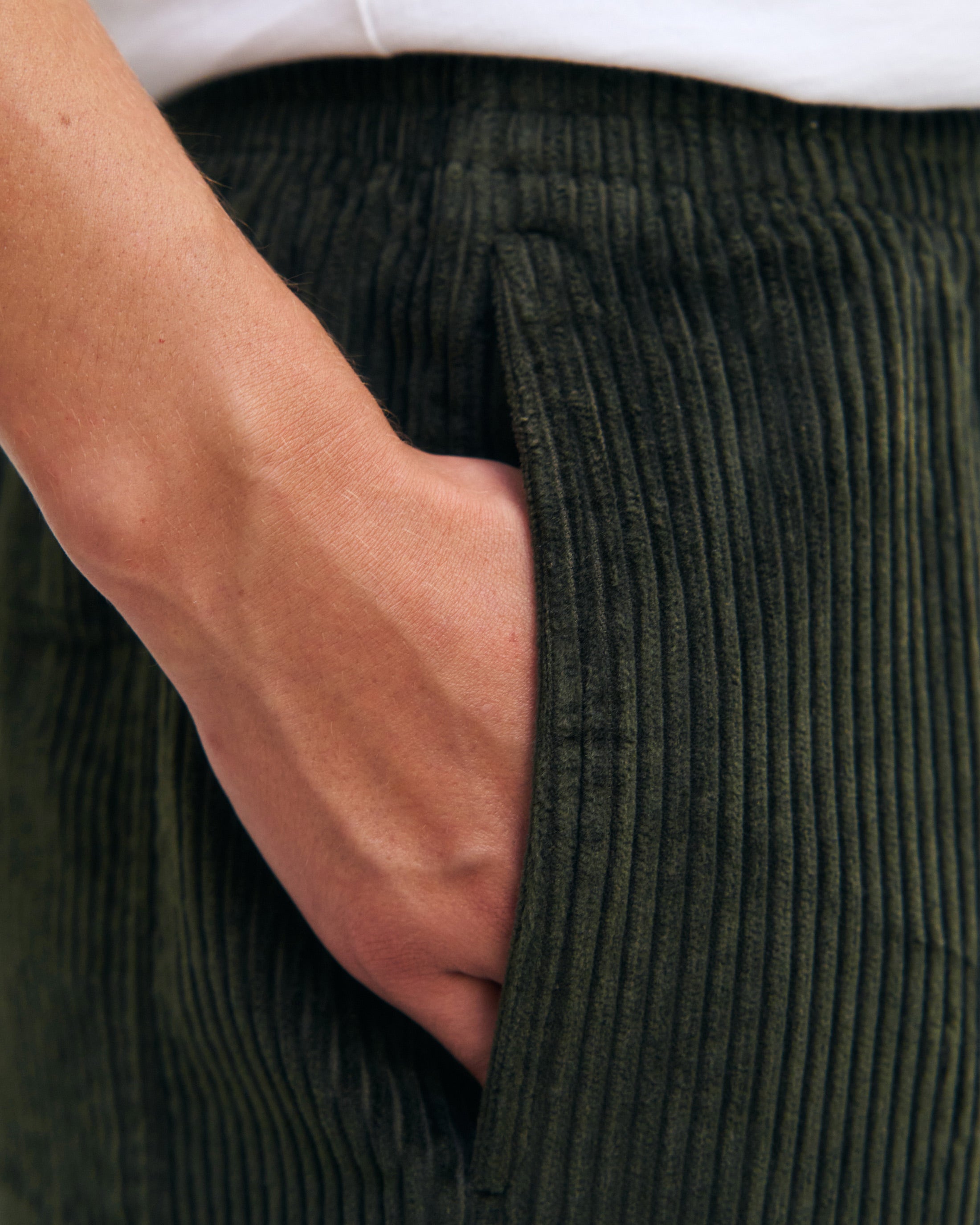 Wide-leg corduroy trousers, organic cotton - dark green