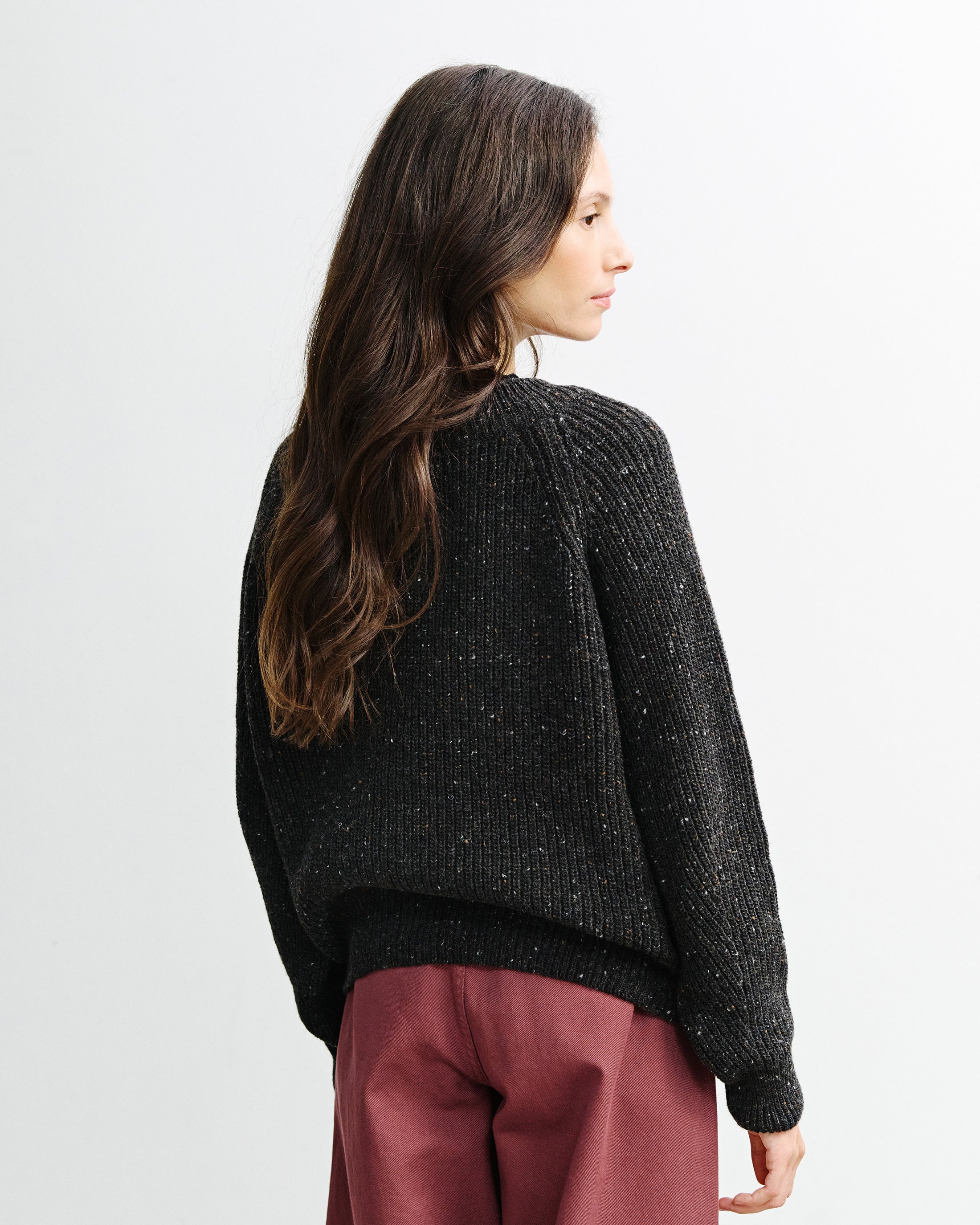 Cropped Knit Sweater - Speckled Black FW26
