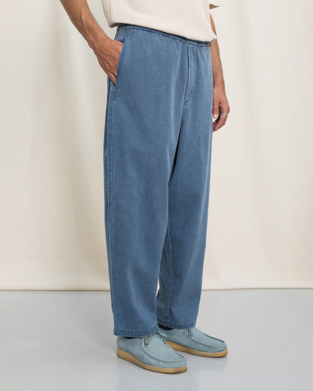 Wide-leg denim trousers made from recycled cotton - Blue