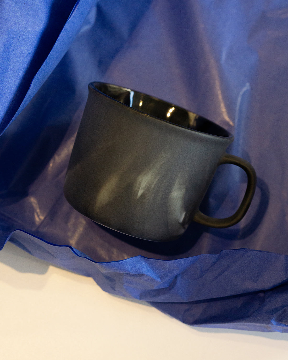 YASUMASA PORCELAIN CUP – BLACK