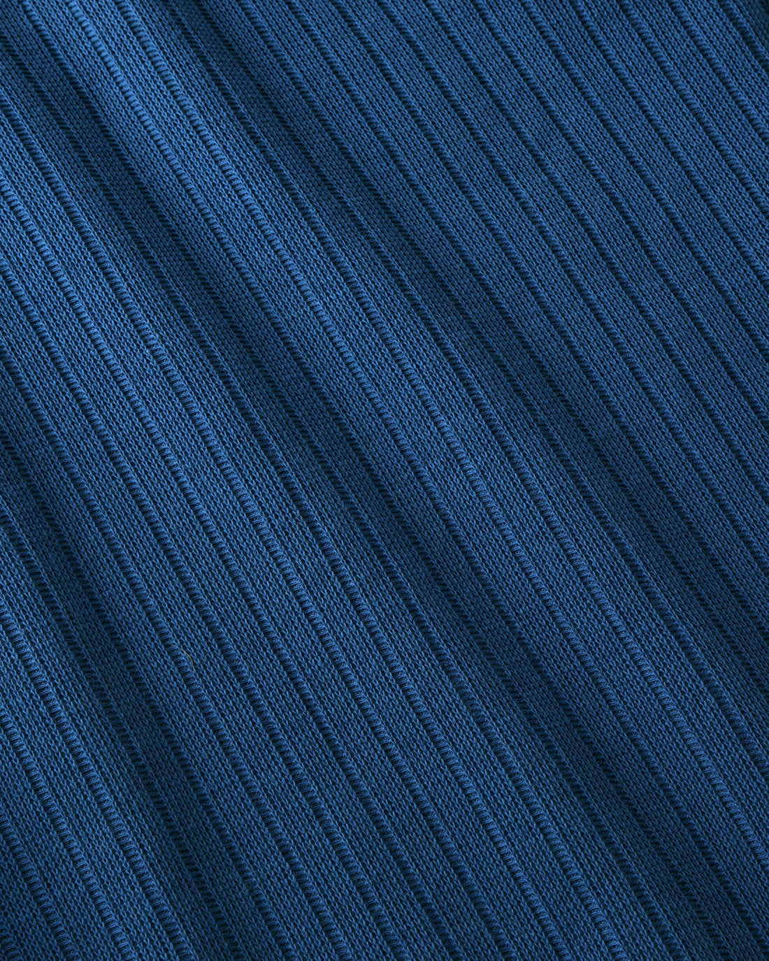 Heavyweight mockneck long-sleeved shirt made of organic cotton - Royal Blue