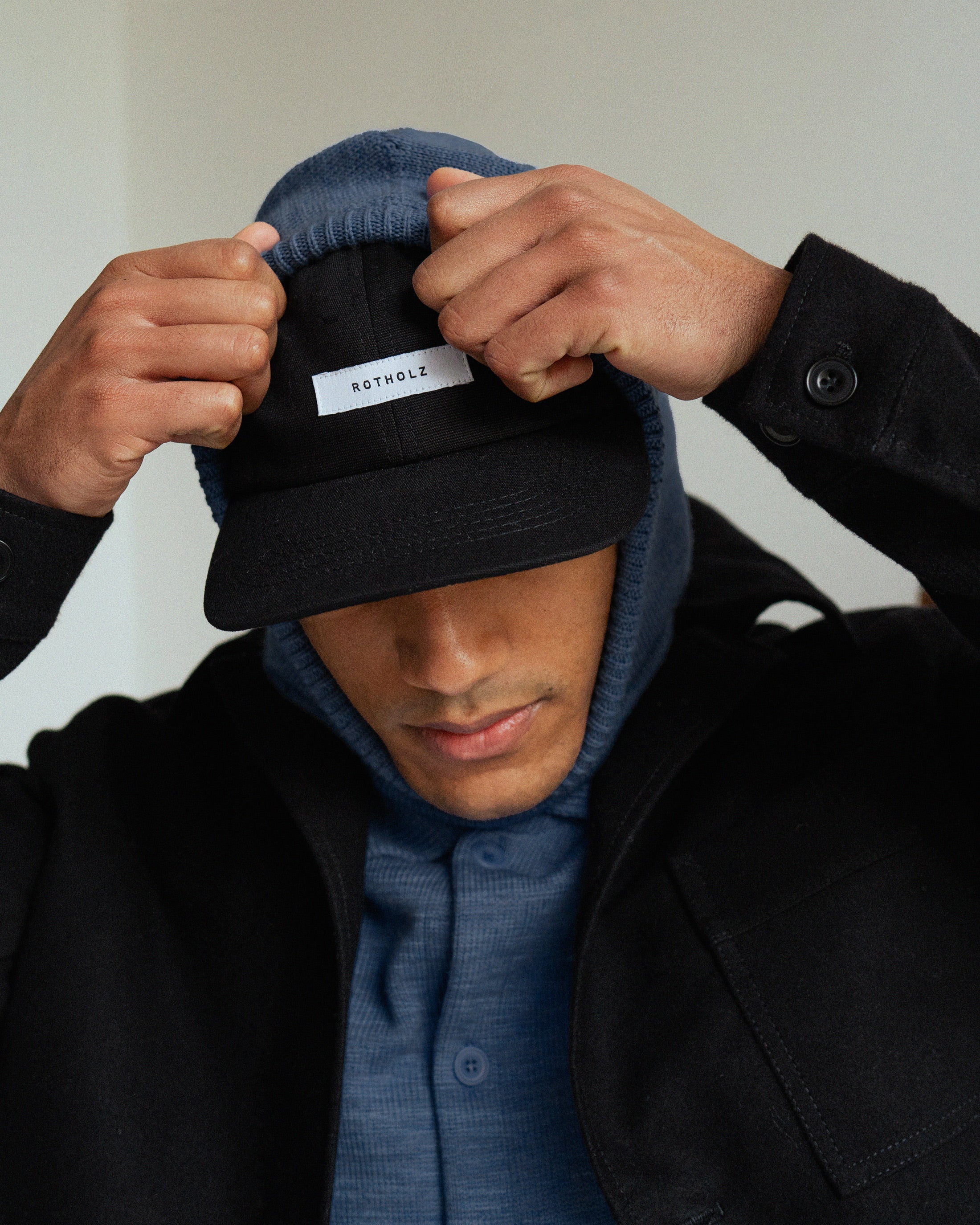 Merino wool balaclava - light blue melange