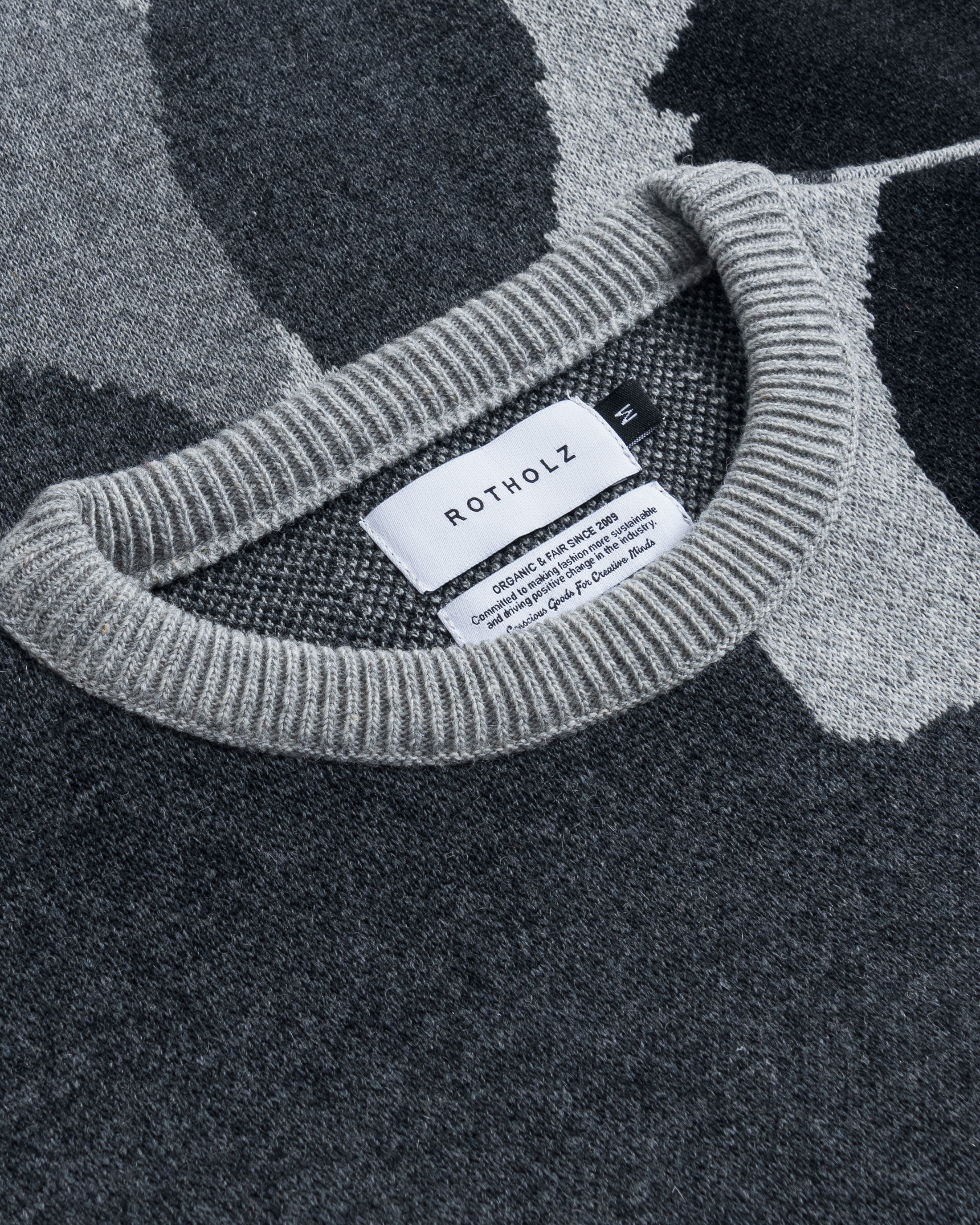 Leaf Knit Sweatshirt - Leaf Gray FW26