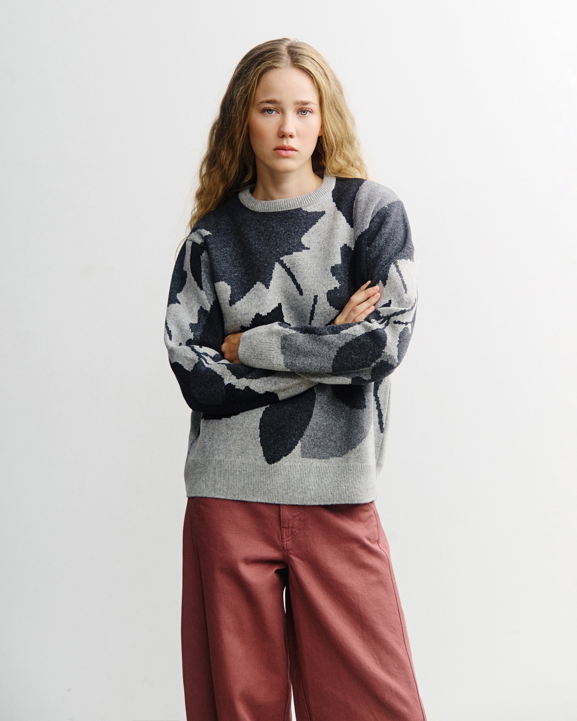Leaf Knit Sweatshirt - Leaf Gray FW26