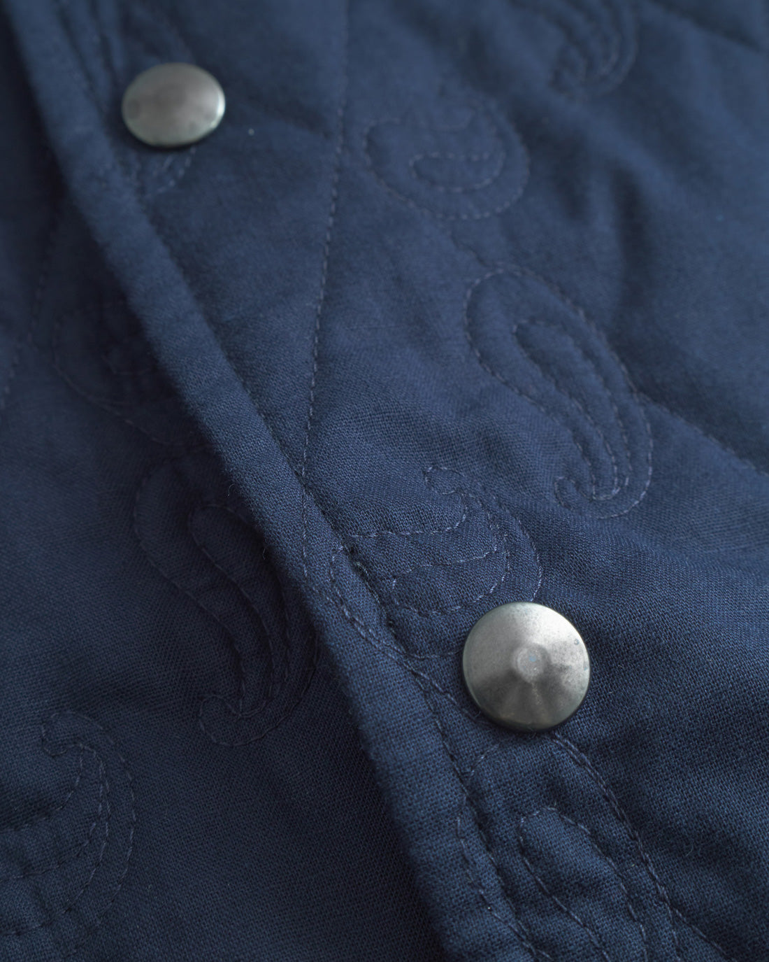 Lightweight quilted jacket made from organic cotton - Dark blue