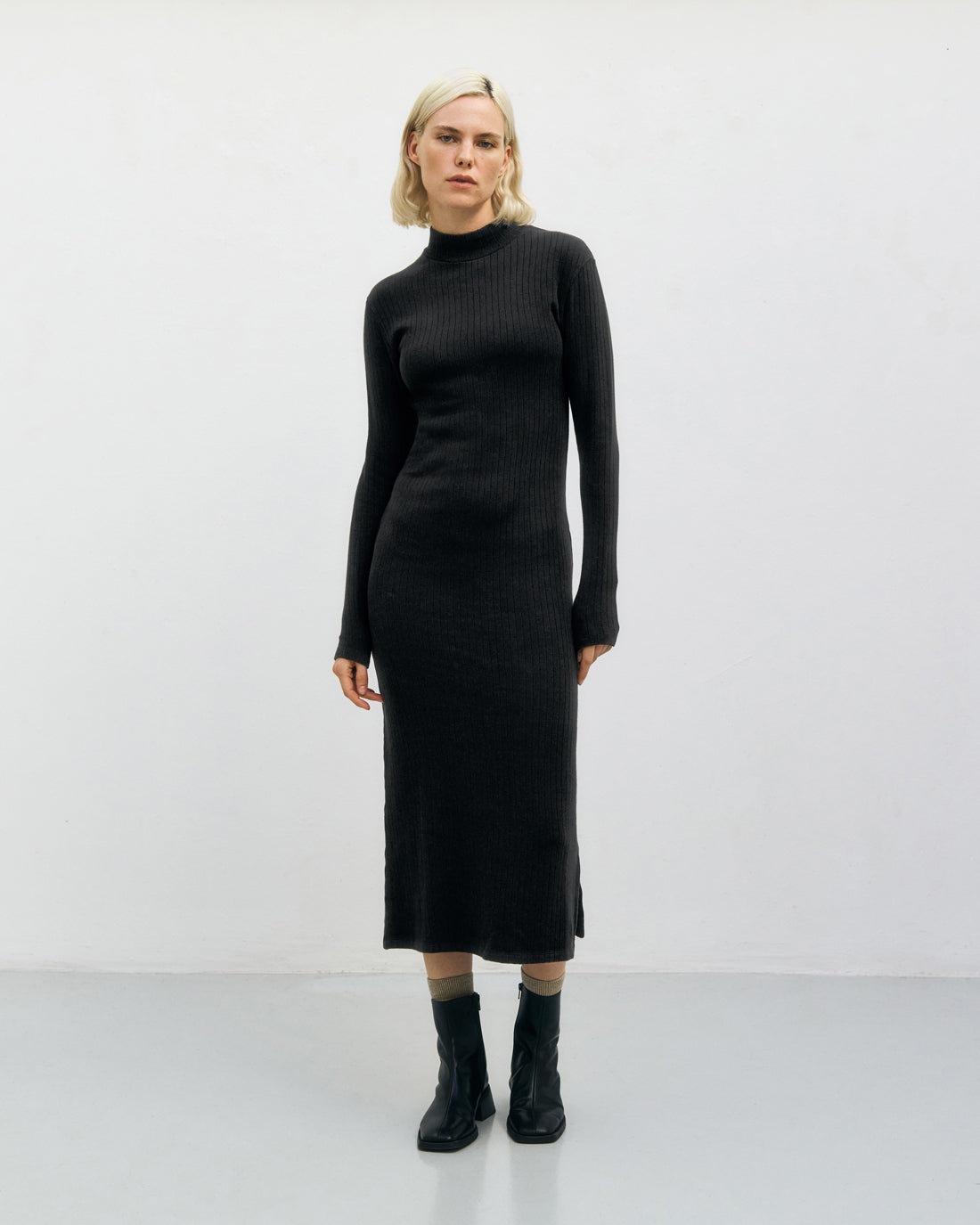 Heavyweight mockneck dress, organic cotton - black