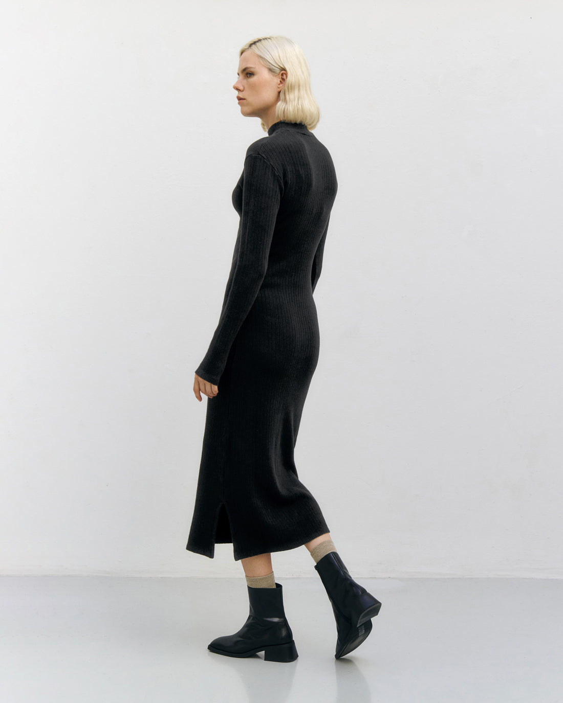 Heavyweight mockneck dress, organic cotton - black