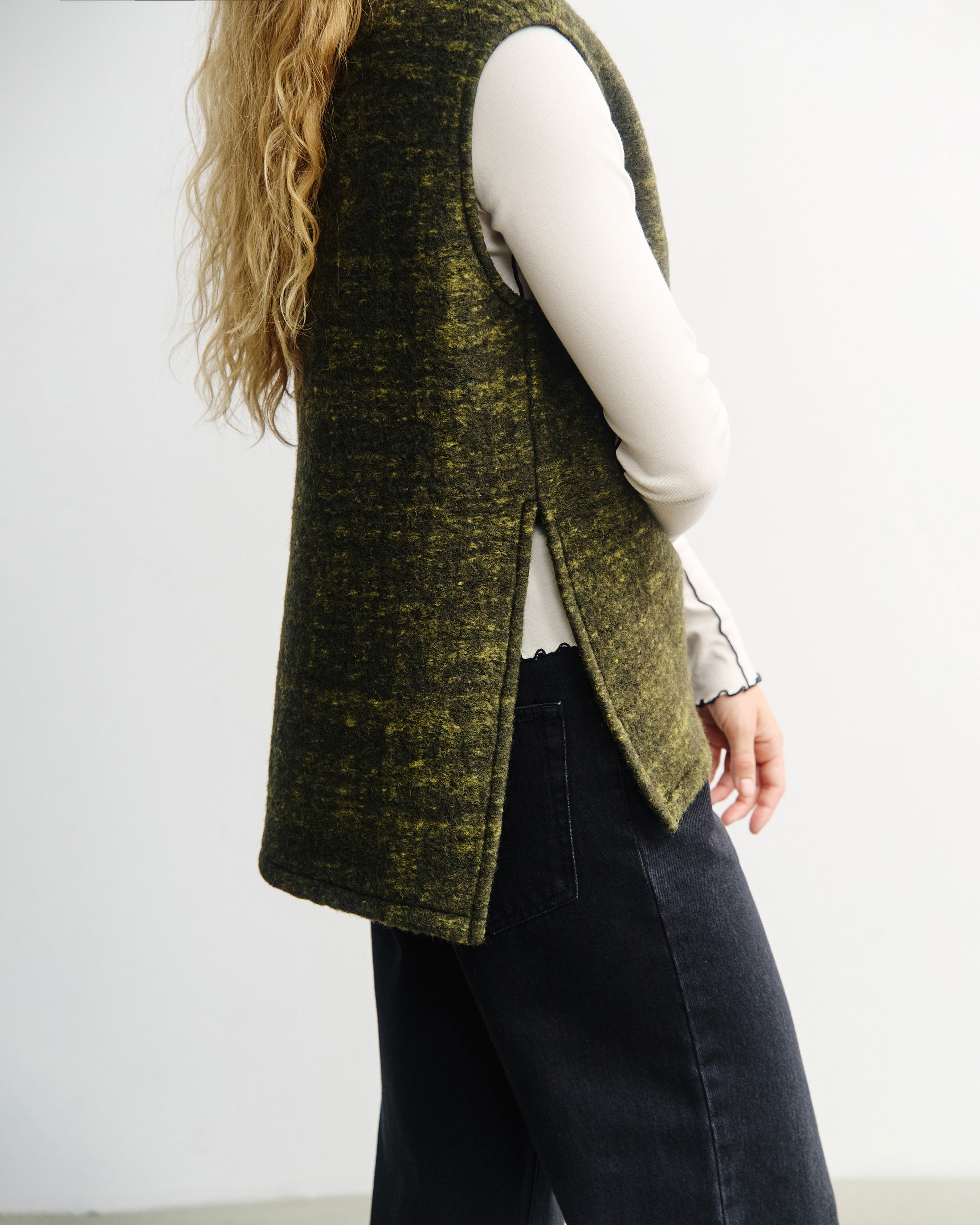 Oversized Vest - Speckled Green FW26