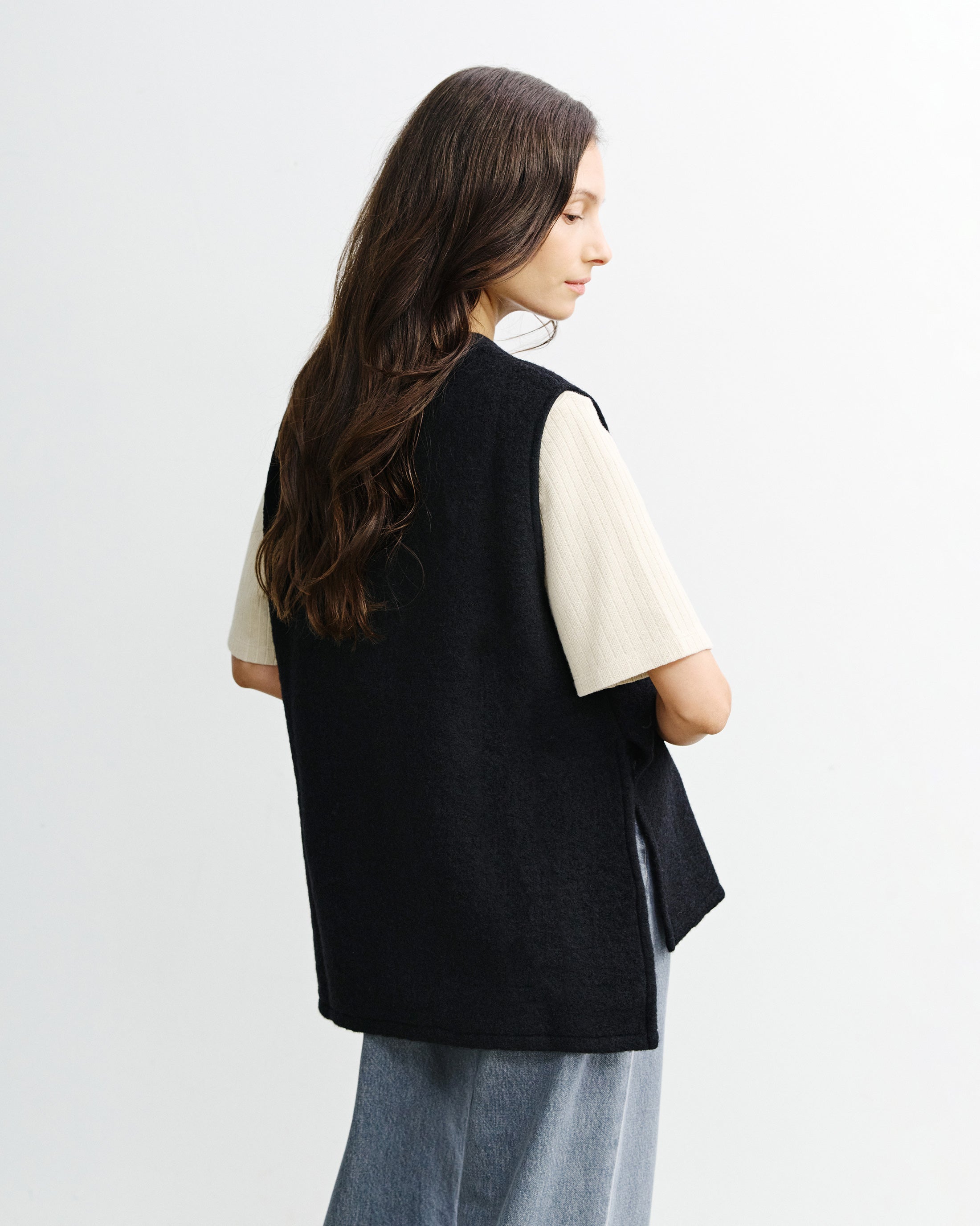 Oversized Vest - True Black FW26