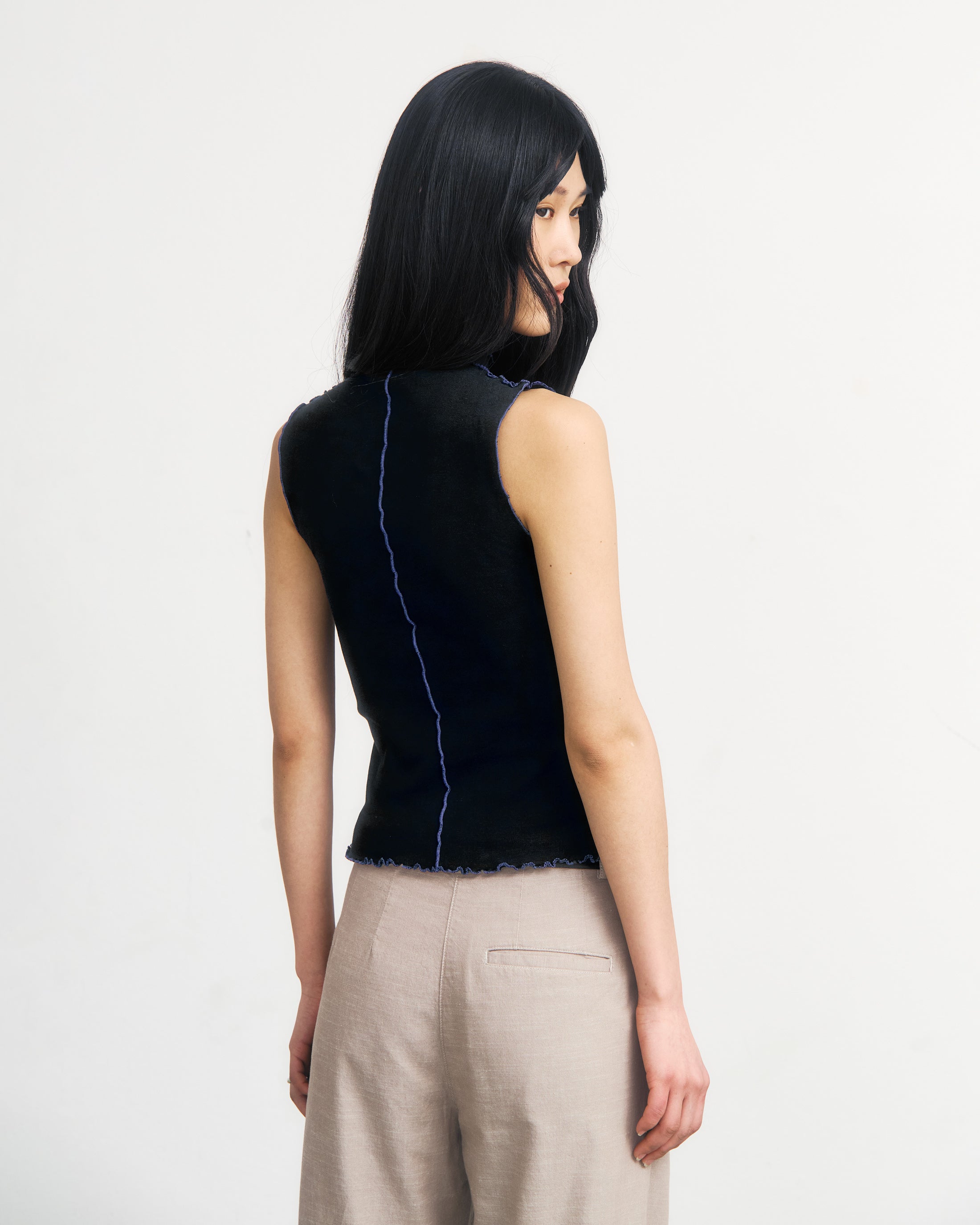 Pin-Tucked Top Organic Cotton - True Black