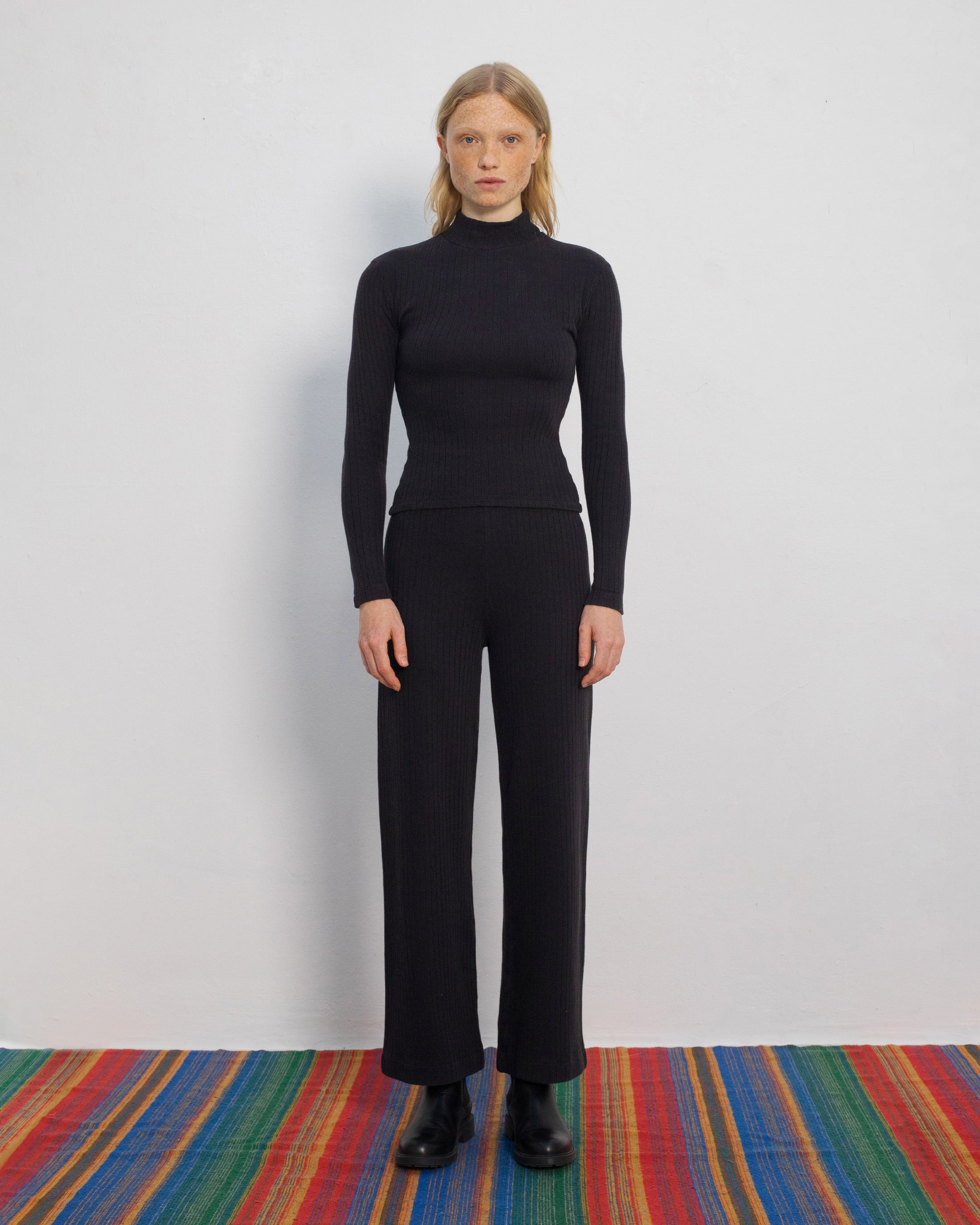 Ribbed trousers, organic cotton - black