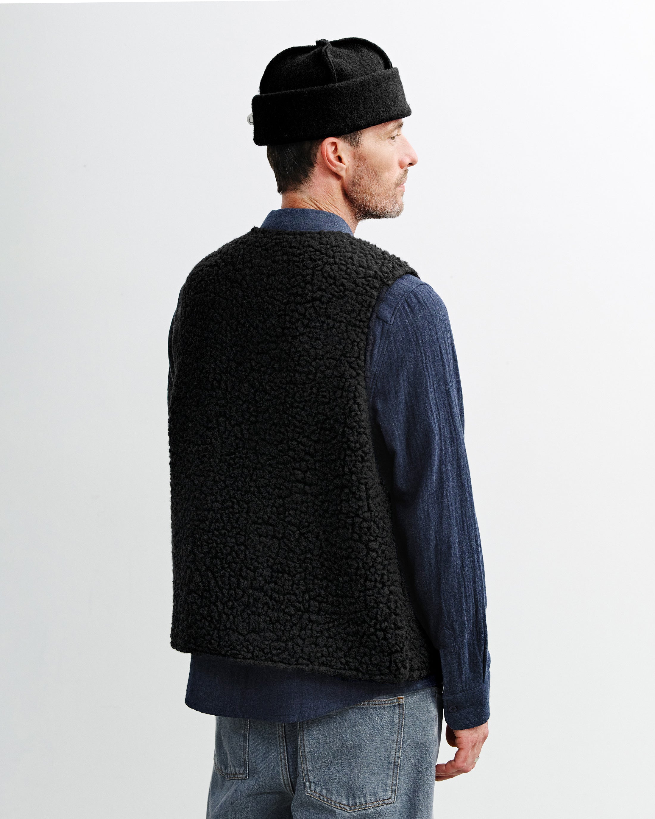 Sherpa Vest - True Black FW26
