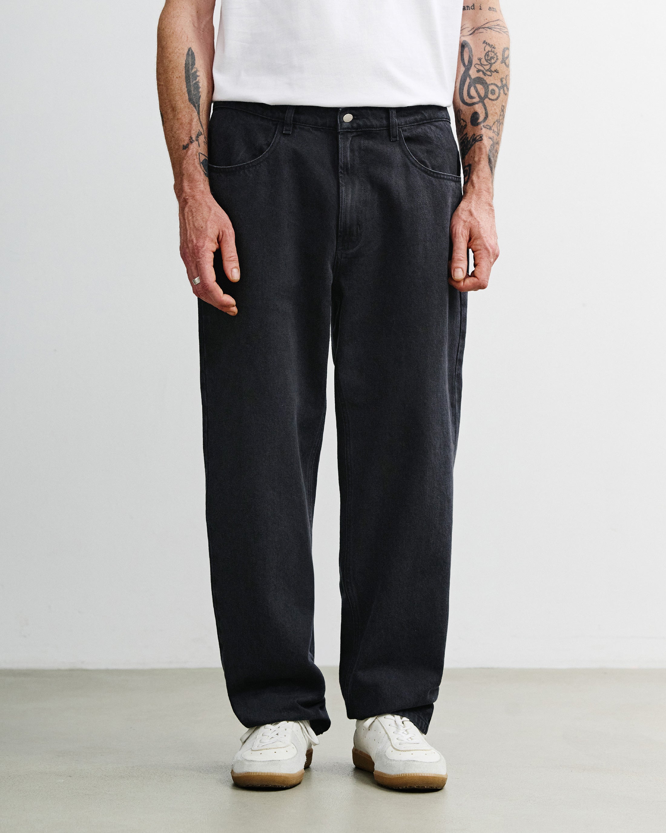 Straight Leg Organic Cotton Jeans - Black