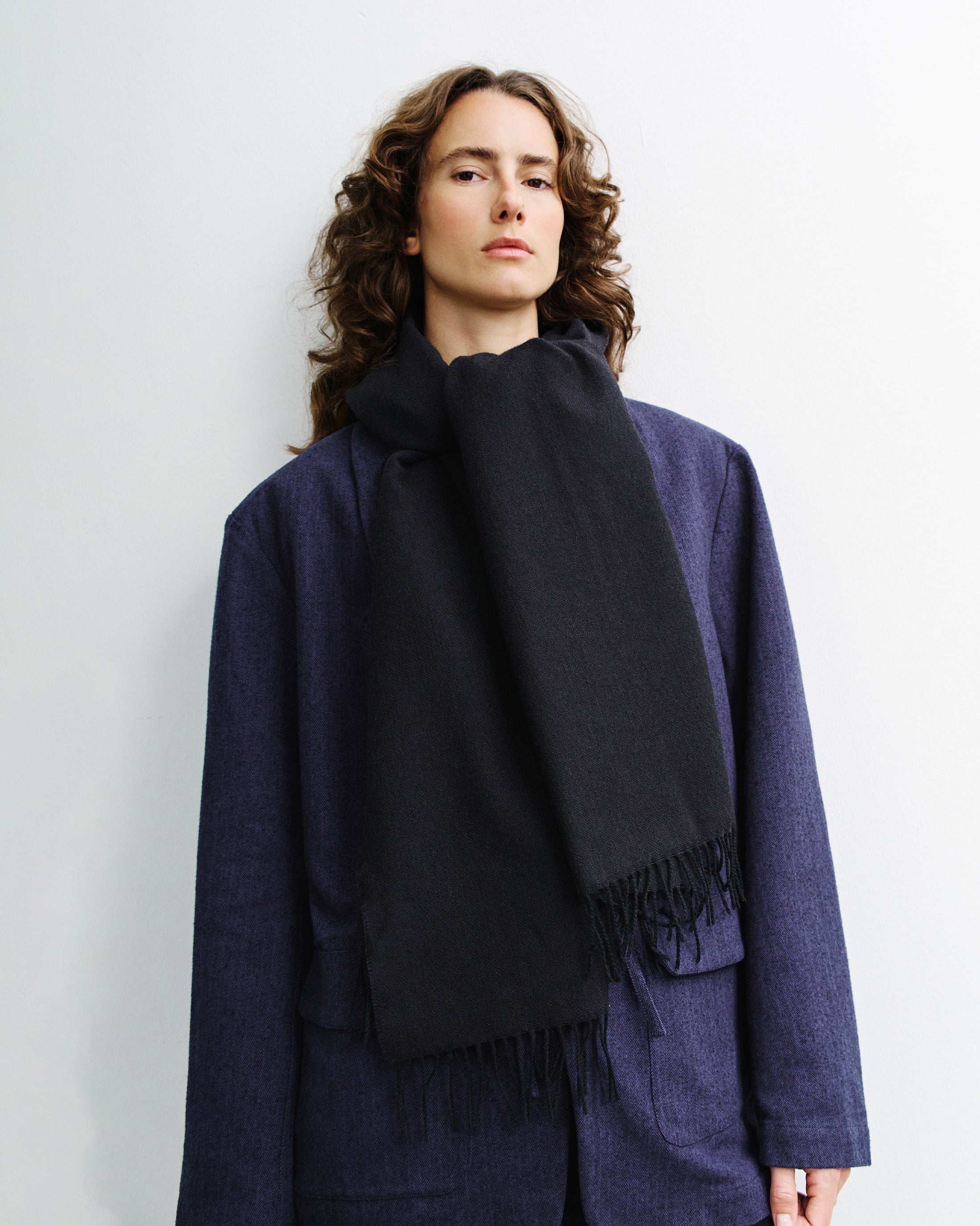 Woven Scarf - True Black FW26