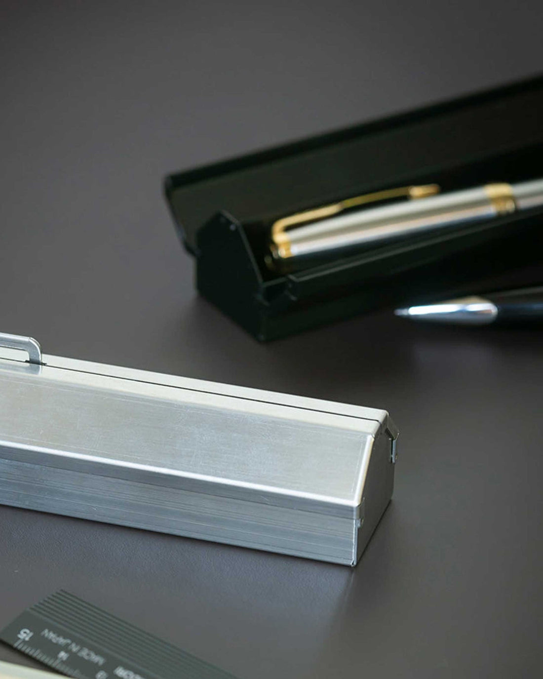 TOOL BOX PEN CASE – SILVER